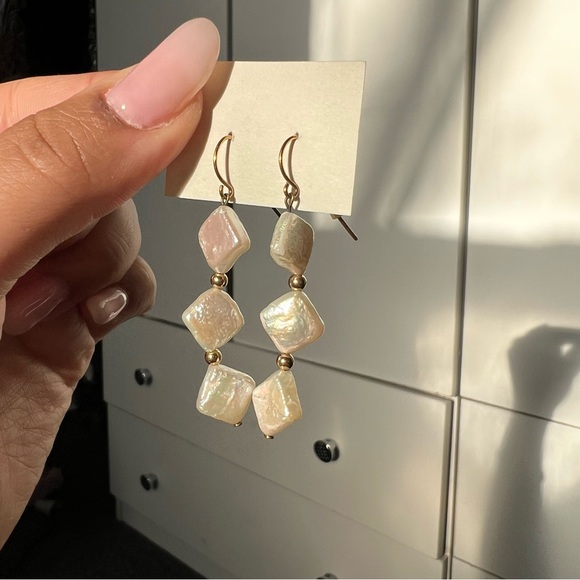 Jewelry - White Iridescent Diamond Shaped Beaded Lightweight Dangly Dainty Long Earrings
